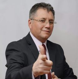 Luis Mella Carvajal